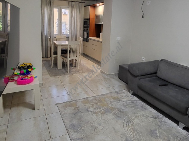 Two bedroom apartment for sale in Qamil Guranjaku, in the well-known Drejtoria e Higjien&euml;s area